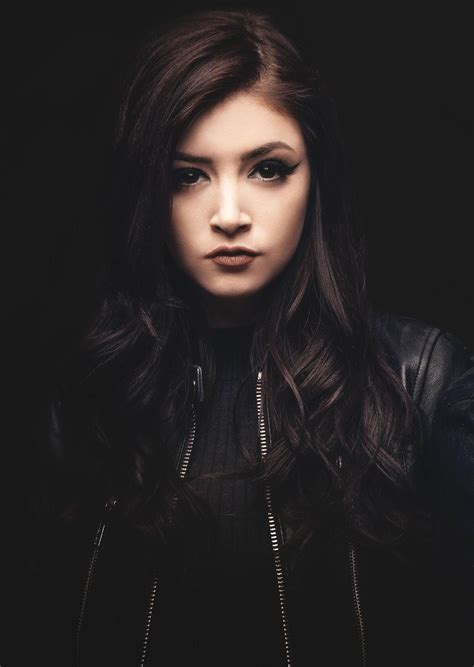 chrissy costanza